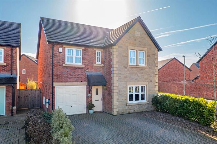 4 Bedroom Detached House For Sale In Hedgerow Drive, Grimsargh, Preston, PR2