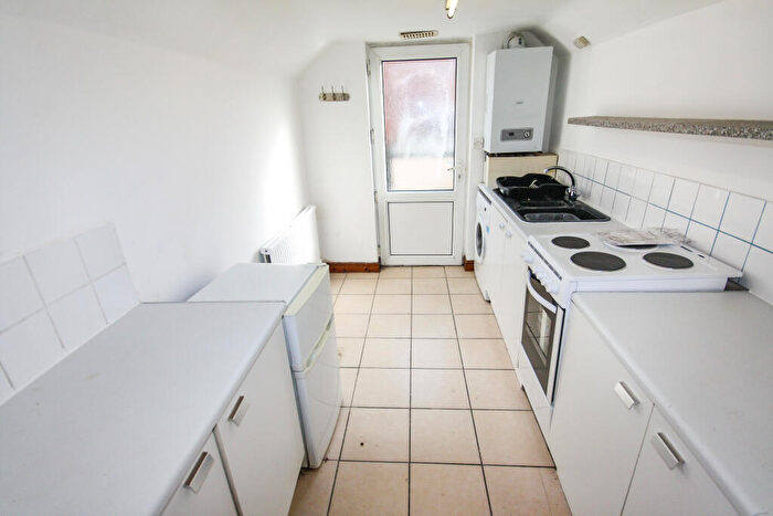 1 Bedroom Flat To Rent In Springfield Road, Chelmsford, CM2