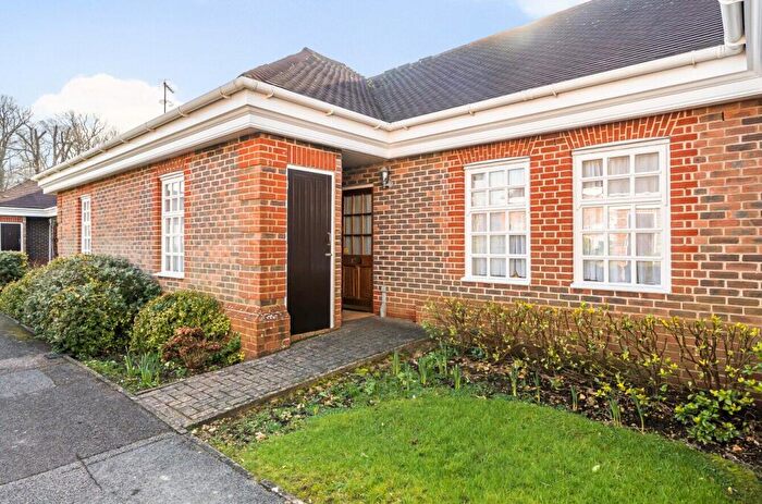2 Bedroom Retirement Property For Sale In Whybrow Gardens, Castle Village, Berkhamsted, HP4