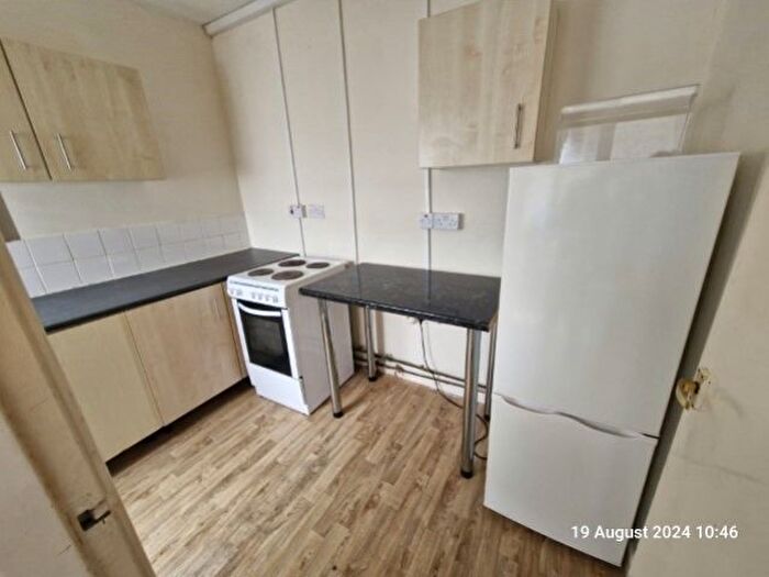 2 Bedroom Flat To Rent In Croft House, Rookery Lane, Aldridge, WS9