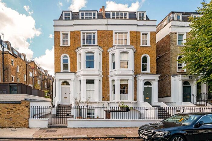 2 Bedroom Flat For Sale In Aldridge Road Villas, Notting Hill, W11