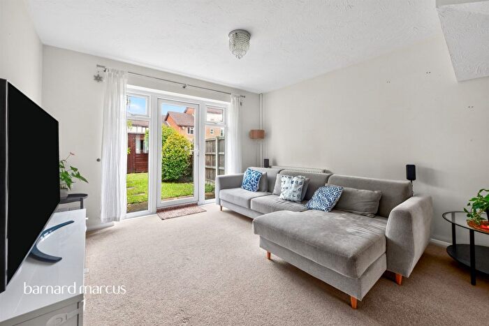 2 Bedroom Terraced House For Sale In Wordsworth Mead, Redhill, RH1