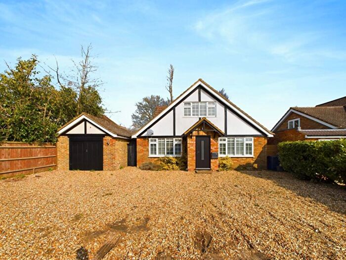 4 Bedroom Detached House For Sale In Green Lane, Stokenchurch, High Wycombe, Buckinghamshire, HP14