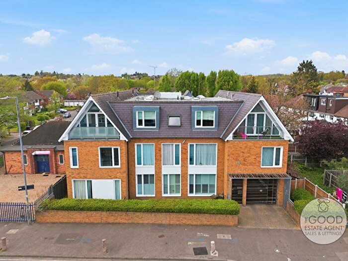 1 Bedroom Flat To Rent In Valley Lodge Valley Hill, Loughton, IG10