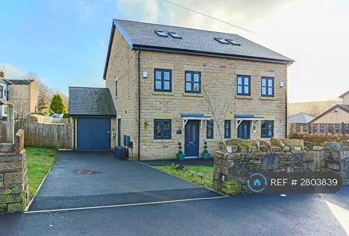 4 Bedroom Semi Detached House To Rent In Goodshawfold Road, Rossendale, BB4