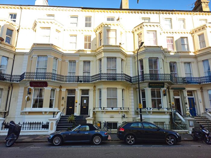 2 Bedroom Flat To Rent In Lascelles Terrace, Eastbourne, East Sussex, BN21