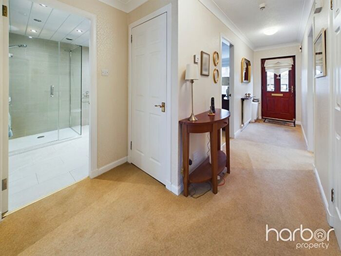 2 Bedroom Bungalow For Sale In Marchbank Gardens, Paisley, Renfrewshire, PA1