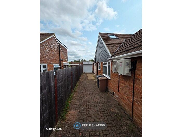 4 Bedroom Detached House To Rent In Fieldgate Road, Luton, LU4