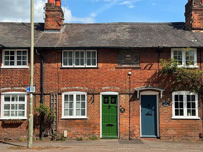 2 Bedroom Terraced House For Sale In Northfield End, Henley-On-Thames, RG9