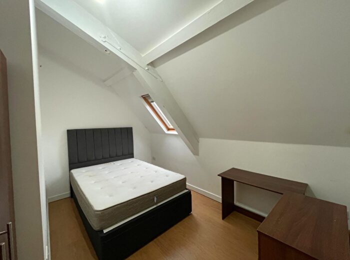 1 Bedroom Flat To Rent In Oxford Street, Sheffield, S6