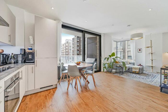 1 Bedroom Flat For Sale In Macclesfield Road, Clerkenwell, EC1V