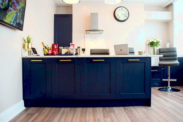 2 Bedroom Apartment To Rent In Castle Street, City Centre, Liverpool, Merseyside, L2