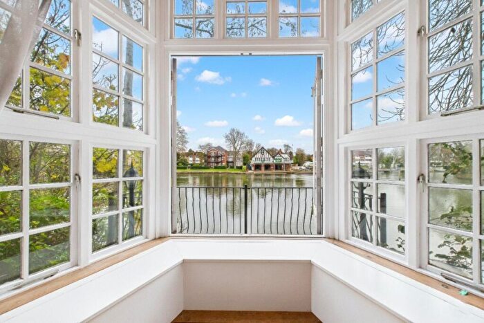 1 Bedroom Detached House To Rent In Guards Club Road, Maidenhead, Berkshire, SL6