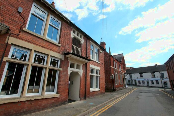 1 Bedroom Flat To Rent In Alfred Street, Rushden, NN10