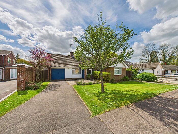 4 Bedroom Detached House For Sale In West Way, Slinfold, RH13