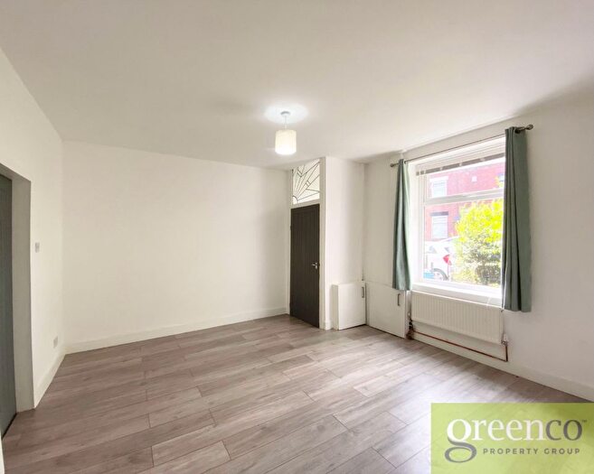 2 Bedroom Semi-Detached House To Rent In Swinton Street, Glodwick, Oldham, OL4