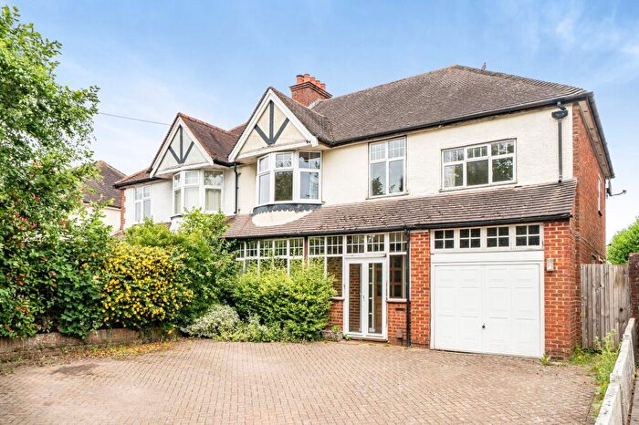 4 Bedroom Semi-Detached House For Sale In Limpsfield Road, Warlingham, CR6
