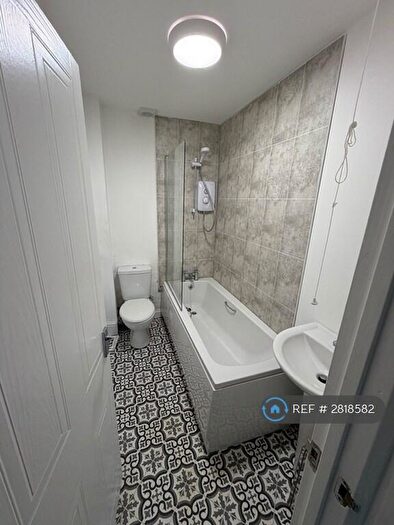 2 Bedroom Terraced House To Rent In Lyme Terrace, Doncaster, DN6