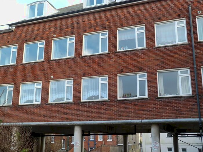 2 Bedroom Flat To Rent In Union Road, Ryde PO33