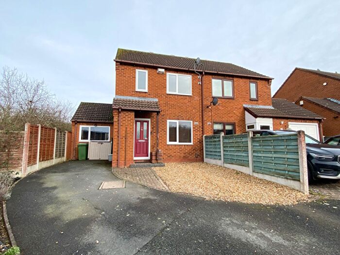 3 Bedroom Semi Detached House For Sale In Columbine Way, Donnington, Telford, TF2