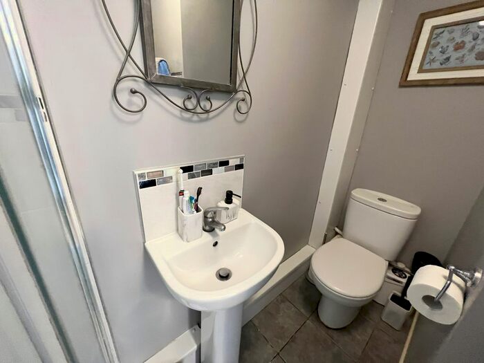 4 Bedroom Detached House For Sale In Hargrave Road, Shirley, Solihull, B90