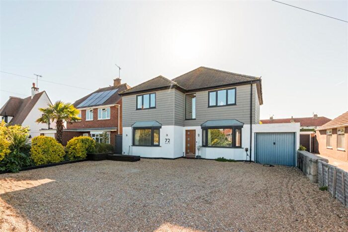 5 Bedroom Detached House For Sale In Grinstead Lane, Lancing, BN15