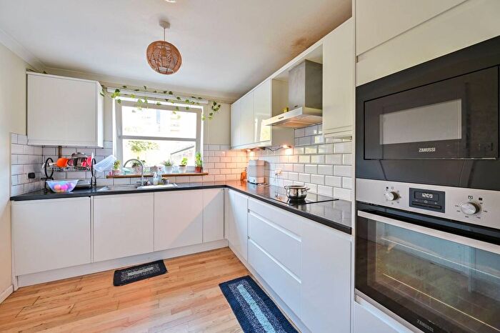 3 Bedroom Terraced House For Sale In Rotherhithe Street, Rotherhithe, London, SE16