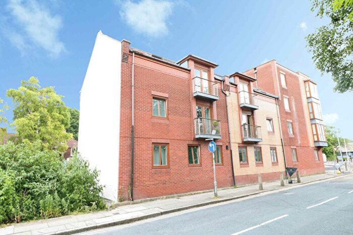 2 Bedroom Apartment For Sale In Sykes Street, Hull, HU2