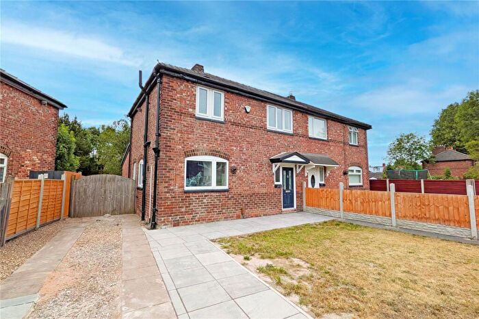 3 Bedroom Semi-Detached House For Sale In Avon Road, Burnage, M19