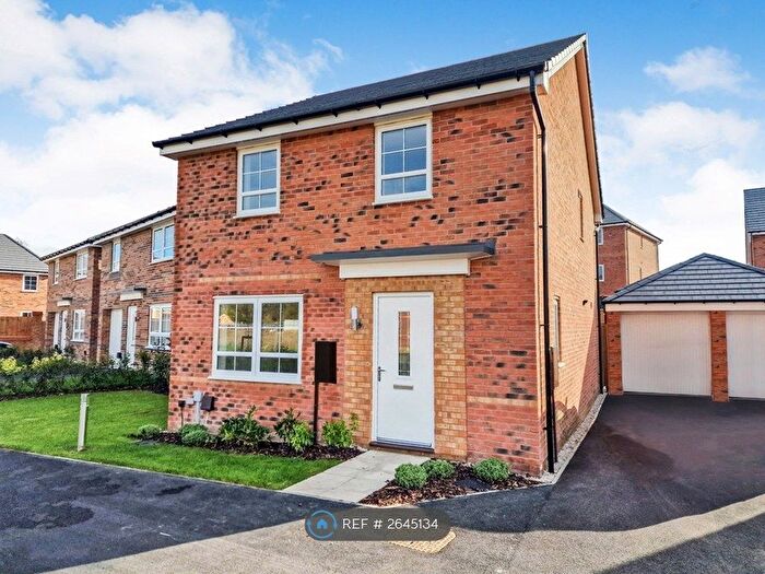 4 Bedroom Detached House To Rent In Digby Avenue, Newark, NG24