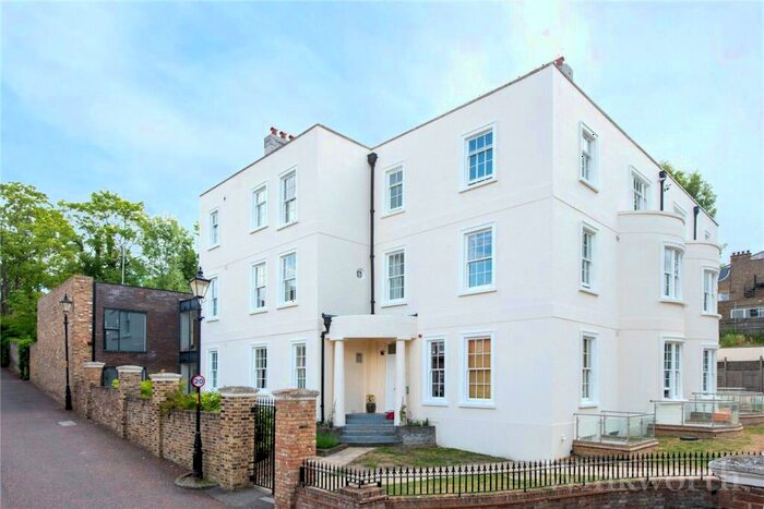 4 Bedroom Apartment To Rent In Coach House, A Honor Oak Rise, London, SE23
