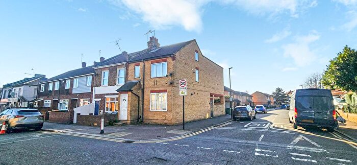 1 Bedroom Flat For Sale In London, London, E16