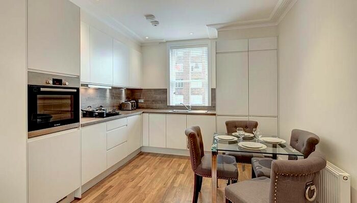 1 Bedroom Flat To Rent In Ravenscourt Avenue, London, W6