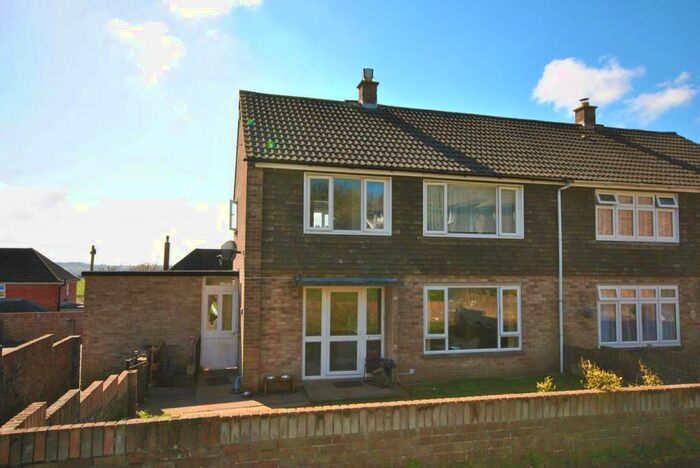 4 Bedroom Semi-Detached House For Sale In Stoneleigh, Westbury Sub Mendip, BA5