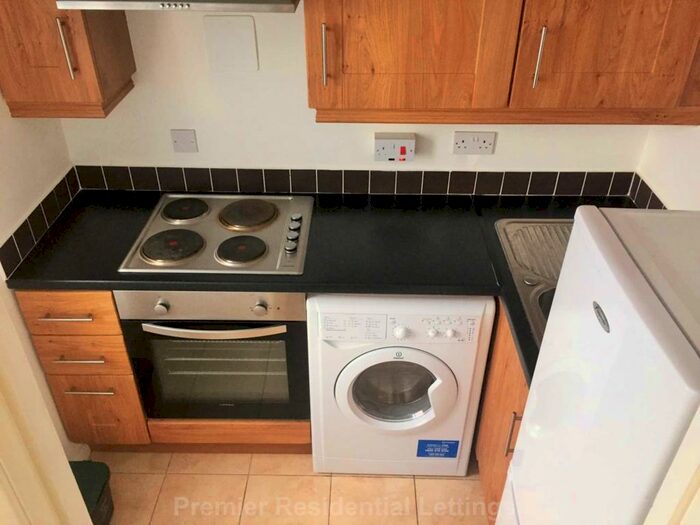 Studio To Rent In Pembroke Court, Swinton Hall Road, Swinton, M27