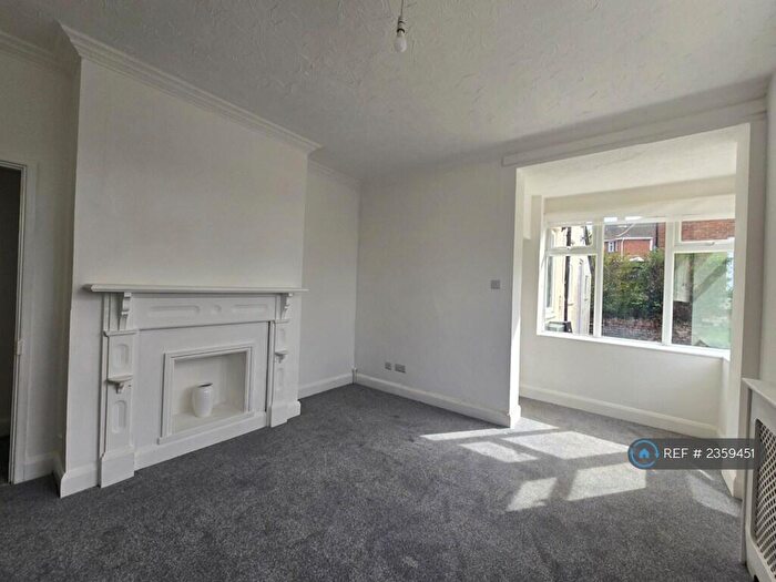 2 Bedroom Flat To Rent In Dereham Road, Norwich, NR2