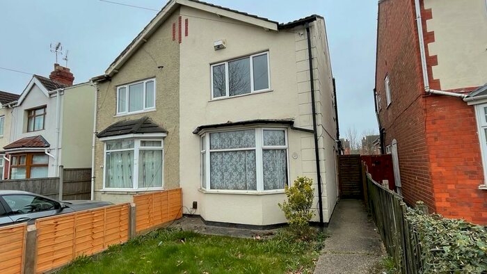3 Bedroom Semi-Detached House To Rent In Lythalls Lane Holbrooks Coventry, CV6