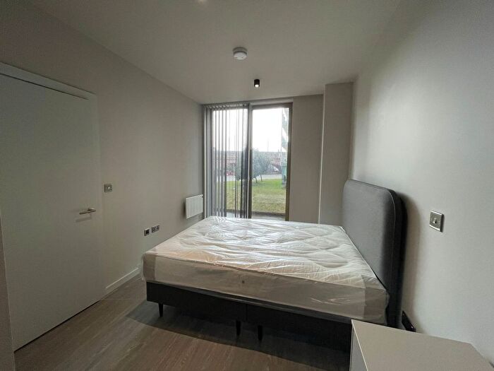 2 Bedroom Flat For Sale In Hulme Road, Manchester, M15