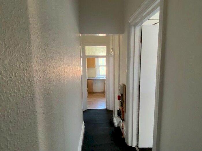 1 Bedroom Flat To Rent In Carysfort Road, Bournemouth, BH1