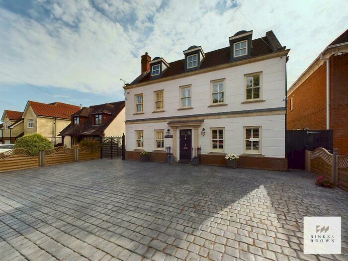 6 Bedroom Detached House For Sale In High Road, Fobbing, Essex, SS17