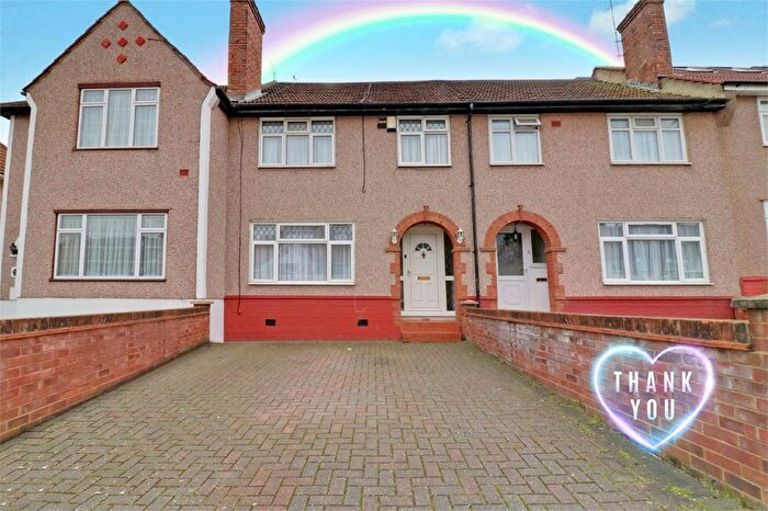 4 Bedroom Terraced House To Rent In Dawpool Road, London, NW2