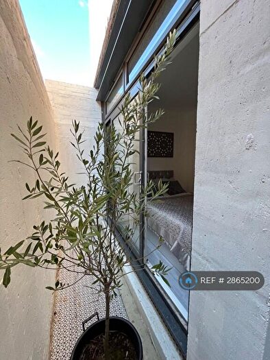 Studio To Rent In Horton Avenue, London, NW2