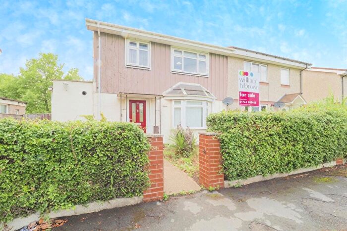 3 Bedroom Semi-Detached House For Sale In Foxhills Road, Scunthorpe, DN15