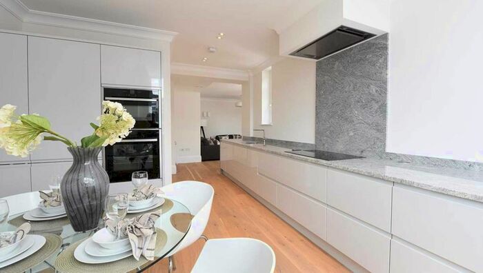 1 Bedroom Flat To Rent In Weymouth Street, Marylebone, W1W