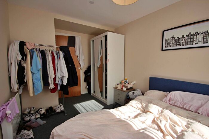 2 Bedroom Flat To Rent In City Road, Manchester, M15