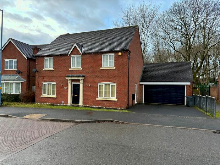 4 Bedroom Detached House To Rent In Harvestfields Way, Four Oaks, Sutton Coldfield, B75