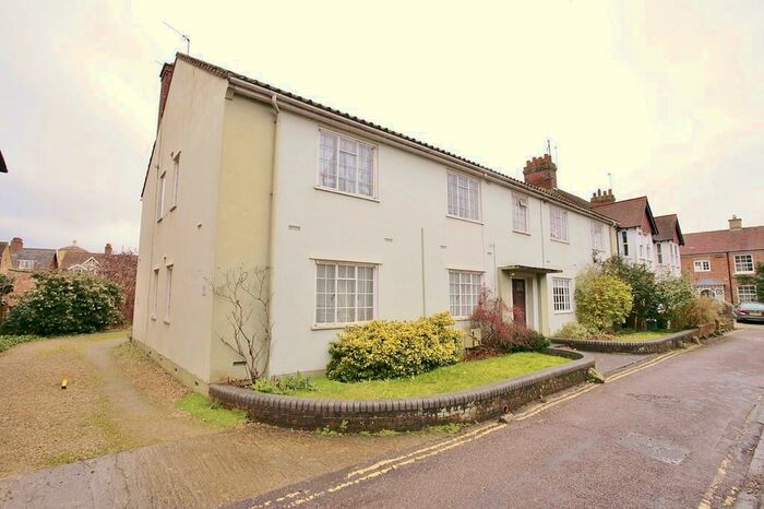 2 Bedroom Apartment To Rent In Oxford, OX2