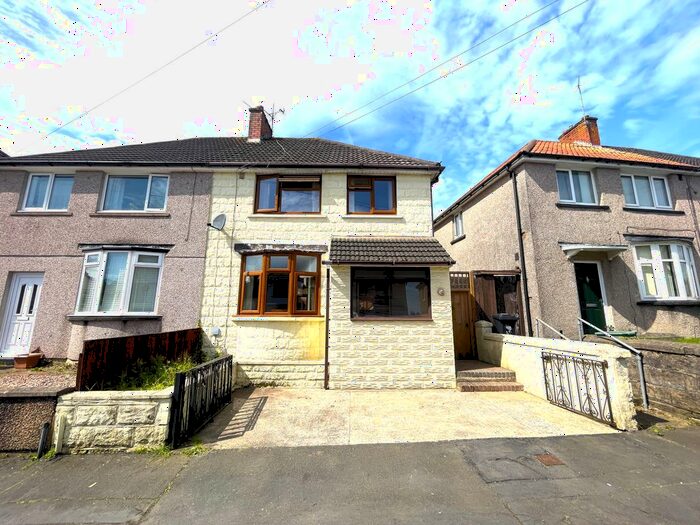 3 Bedroom Property To Rent In Gaer Park Drive, Newport, NP20