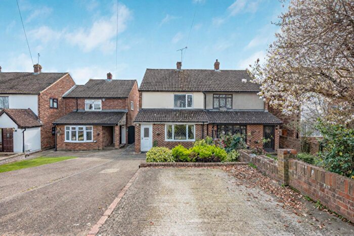 3 Bedroom Semi-Detached House For Sale In Hag Hill Lane, Taplow, SL6