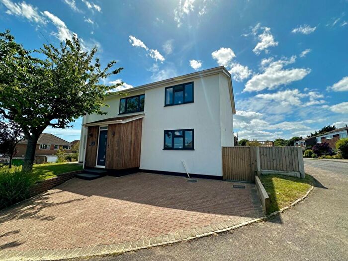4 Bedroom Detached House For Sale In Barley Close, Martin Mill, Nr. Dover, Kent, CT15